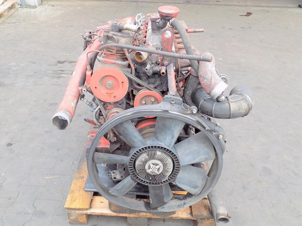 IVECO 8060.45B IVECO Eurocargo 6.0 - Motor - Teherautó: 4 kép. IVECO 8060.45B IVECO Eurocargo 6.0 - Motor - Teherautó: 4 kép.