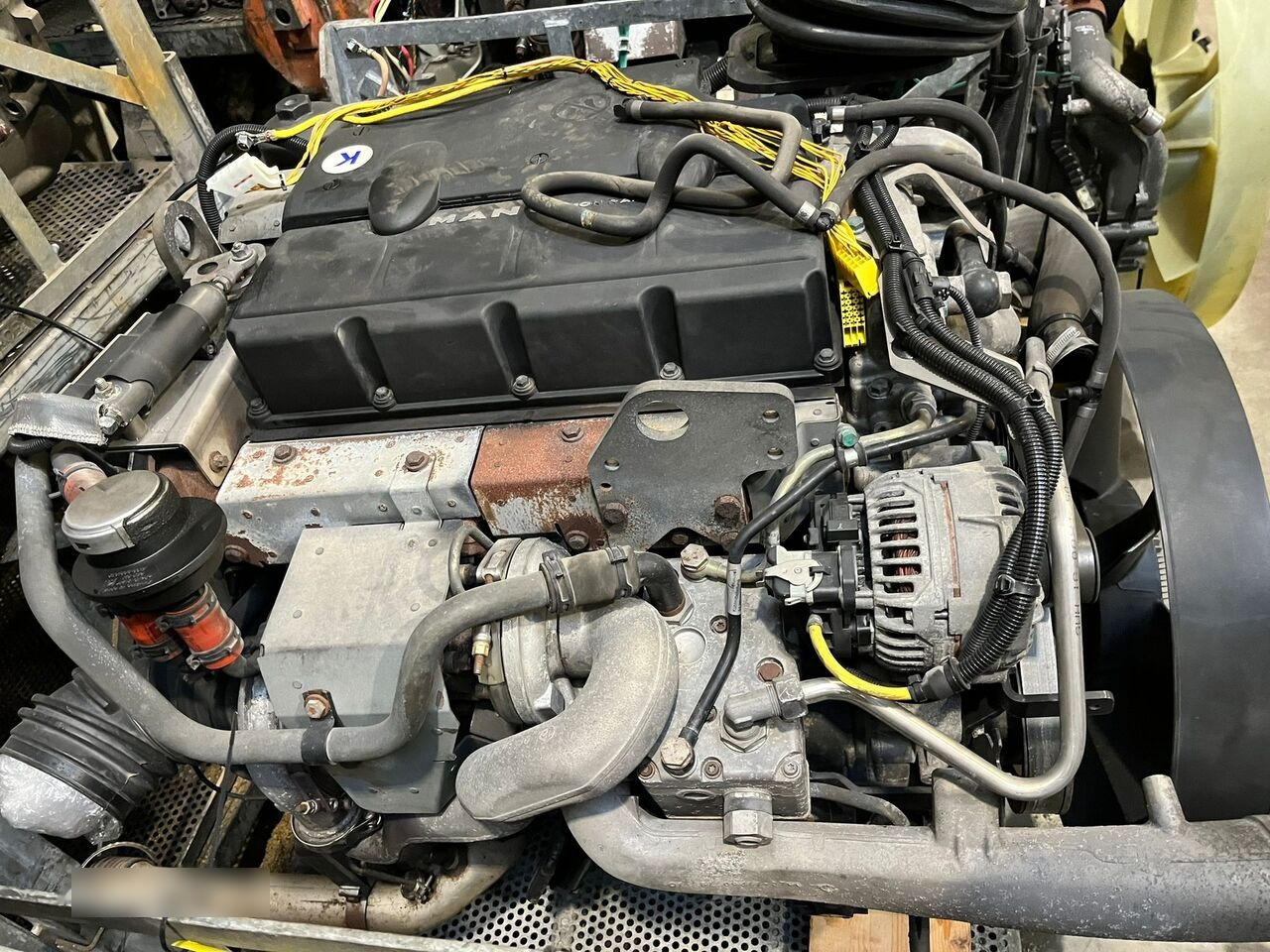 MAN D0834 LFL61 MAN TGL - Motor - Teherautó: 2 kép. MAN D0834 LFL61 MAN TGL - Motor - Teherautó: 2 kép.