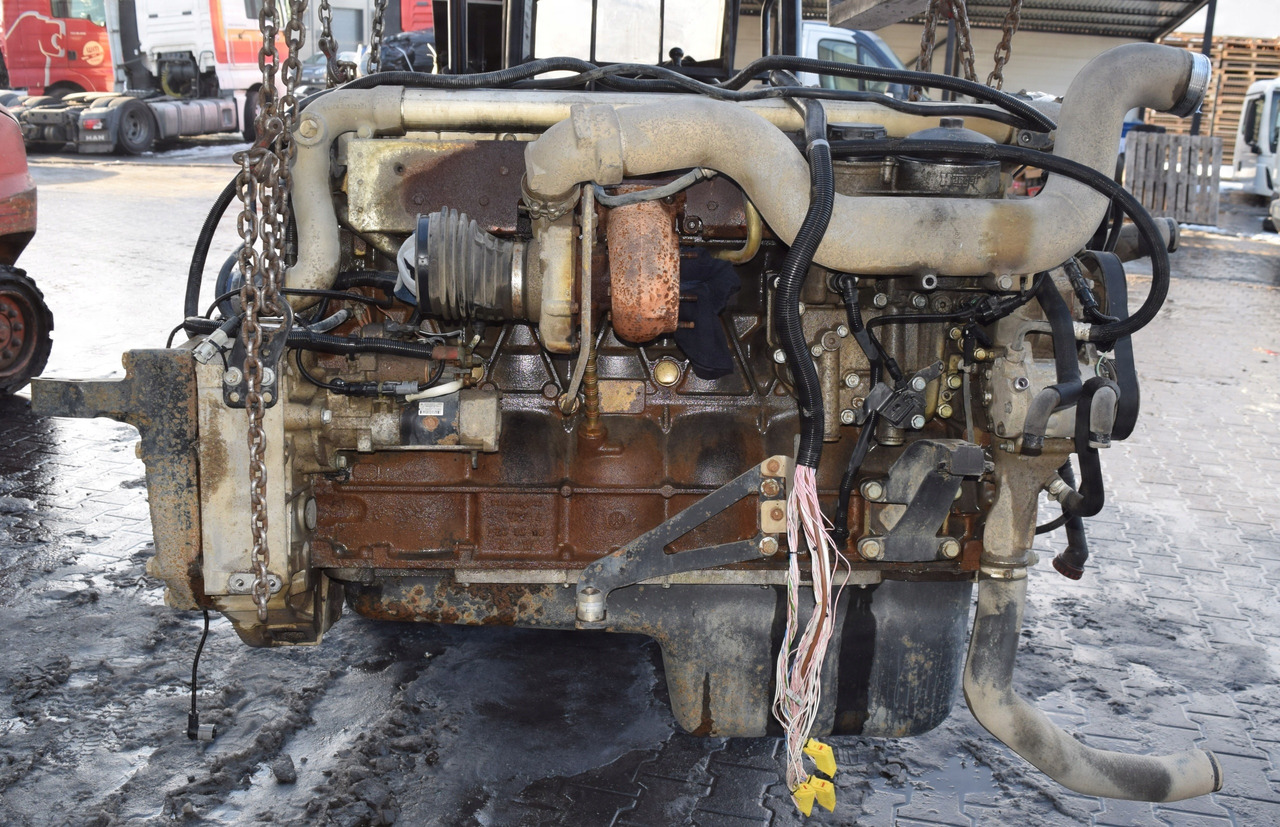 MAN D2066 LF25 MAN TGA, TGS, TGX - Motor - Teherautó: 1 kép. MAN D2066 LF25 MAN TGA, TGS, TGX - Motor - Teherautó: 1 kép.