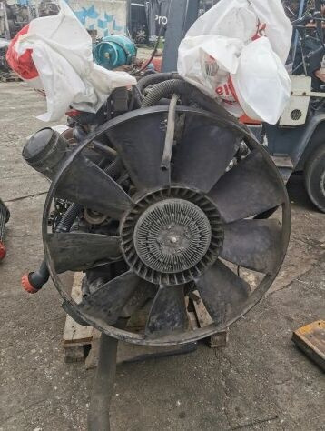 MAN D2876 LF07 MAN TGA, F2000, E2000 - Motor - Teherautó: 2 kép. MAN D2876 LF07 MAN TGA, F2000, E2000 - Motor - Teherautó: 2 kép.