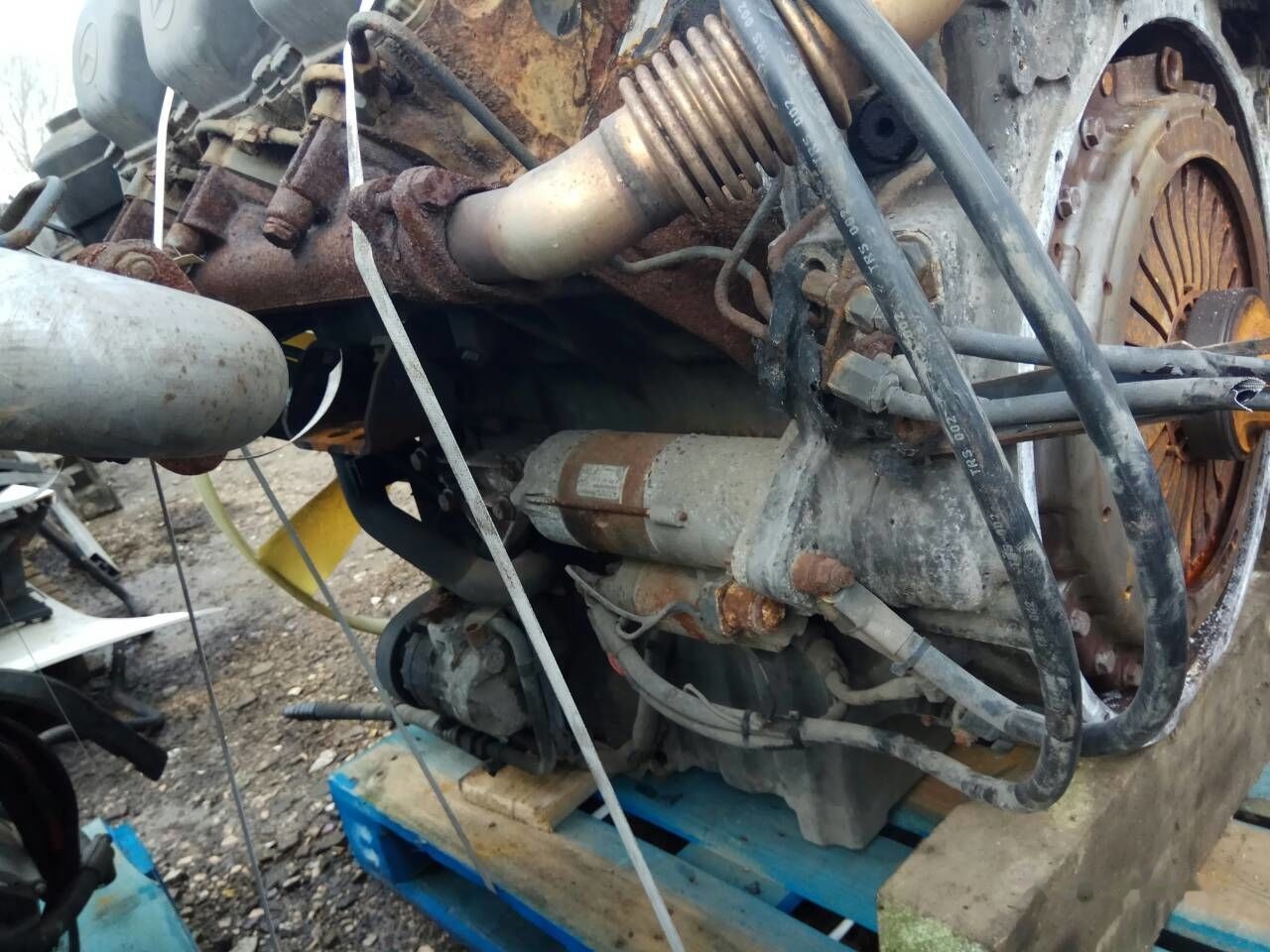 Mercedes-Benz OM501LA Mercedes-Benz ACTROS MP1 - Motor - Teherautó: 4 kép. Mercedes-Benz OM501LA Mercedes-Benz ACTROS MP1 - Motor - Teherautó: 4 kép.