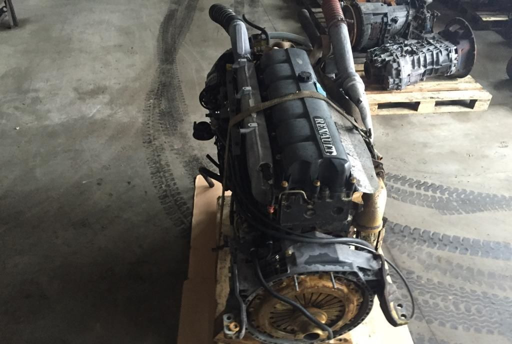 Renault DCi 11C Renault Kerax, Premium - Motor - Teherautó: 1 kép. Renault DCi 11C Renault Kerax, Premium - Motor - Teherautó: 1 kép.