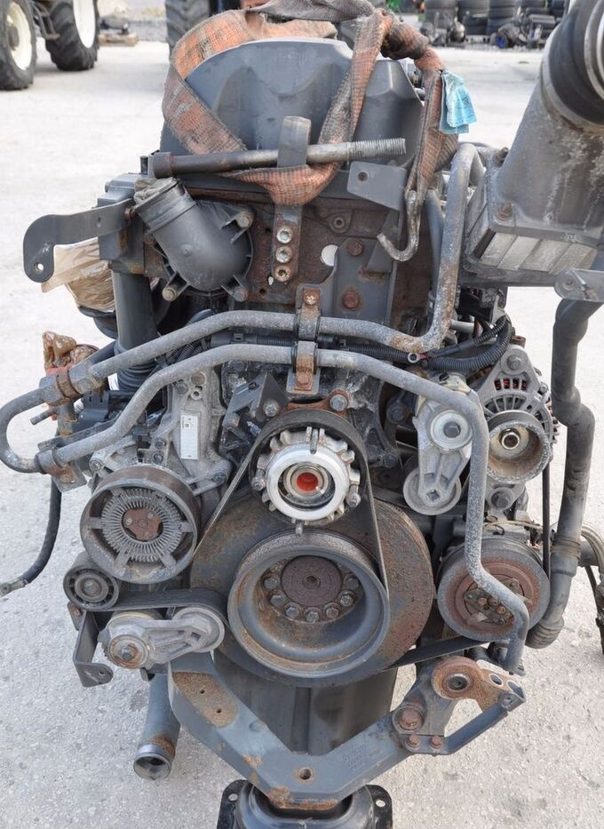 Renault DXi11 Renault PREMIUM DXI - Motor - Teherautó: 2 kép. Renault DXi11 Renault PREMIUM DXI - Motor - Teherautó: 2 kép.