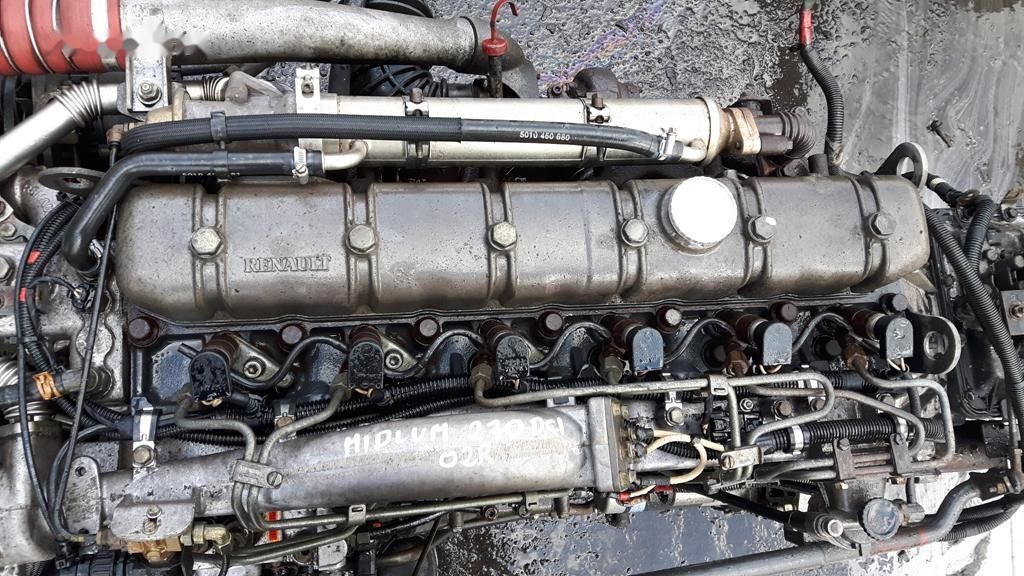 Renault MIDLUM 270 DCI - Motor - Teherautó: 3 kép. Renault MIDLUM 270 DCI - Motor - Teherautó: 3 kép.