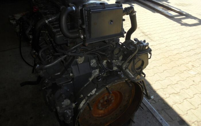Motor - Teherautó Scania DC12   Scania truck: 8 kép.