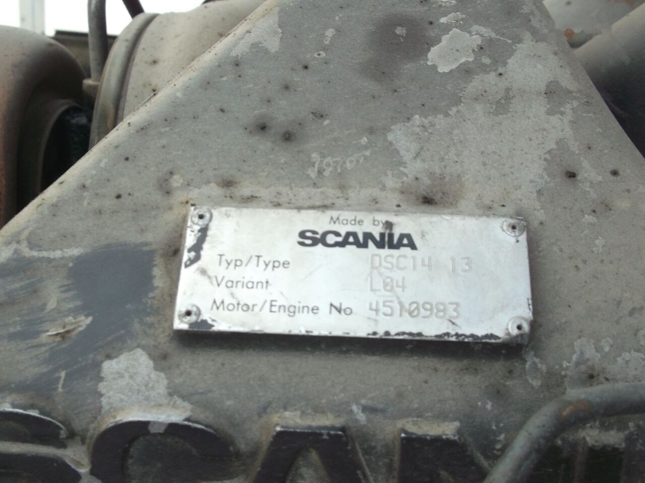 Scania DSC 1413 Scania 144 - Motor - Teherautó: 4 kép. Scania DSC 1413 Scania 144 - Motor - Teherautó: 4 kép.