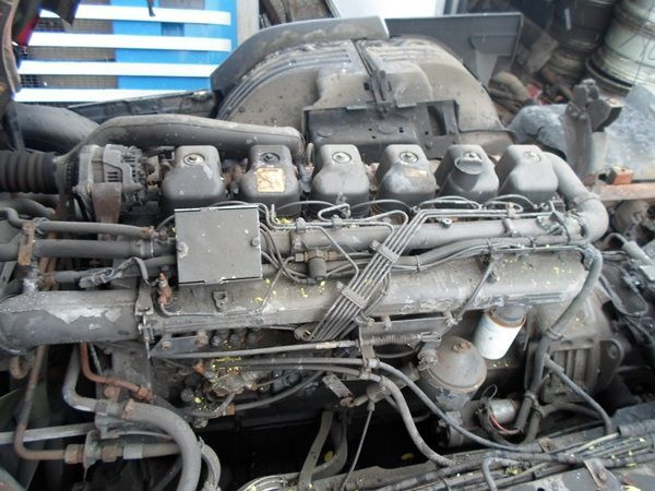 Scania DSC 912 260 DSC 9.12 E2 Scania P 94 - Motor - Teherautó: 1 kép. Scania DSC 912 260 DSC 9.12 E2 Scania P 94 - Motor - Teherautó: 1 kép.
