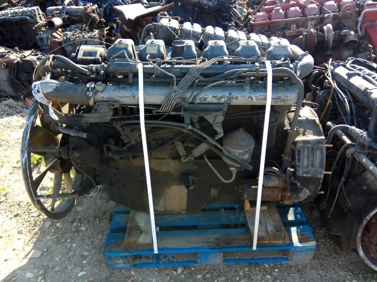 Scania DSC913 310 E2 Scania 94 - Motor - Teherautó: 2 kép. Scania DSC913 310 E2 Scania 94 - Motor - Teherautó: 2 kép.