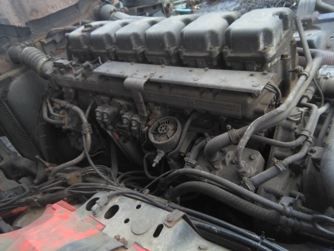 Scania HPI DT1202 Scania R 470 HPI E3 - Motor - Teherautó: 3 kép. Scania HPI DT1202 Scania R 470 HPI E3 - Motor - Teherautó: 3 kép.