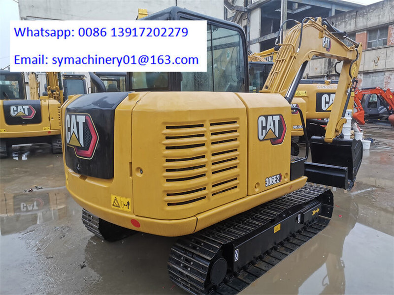 Caterpillar 306E2 - Minikotró: 5 kép. Caterpillar 306E2 - Minikotró: 5 kép.