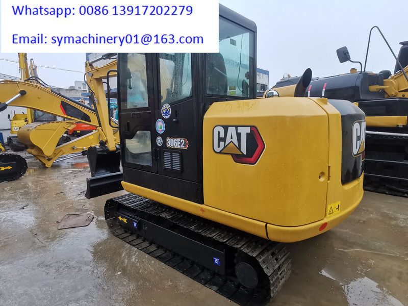Caterpillar 306E2 - Minikotró: 4 kép. Caterpillar 306E2 - Minikotró: 4 kép.