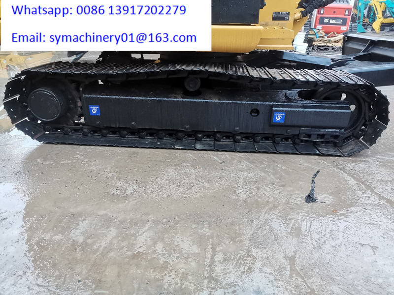 Minikotró Caterpillar 306E2: 10 kép.