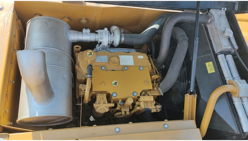 Caterpillar 315D2 312 315 320 325 336 - Lánctalpas kotró: 5 kép. Caterpillar 315D2 312 315 320 325 336 - Lánctalpas kotró: 5 kép.