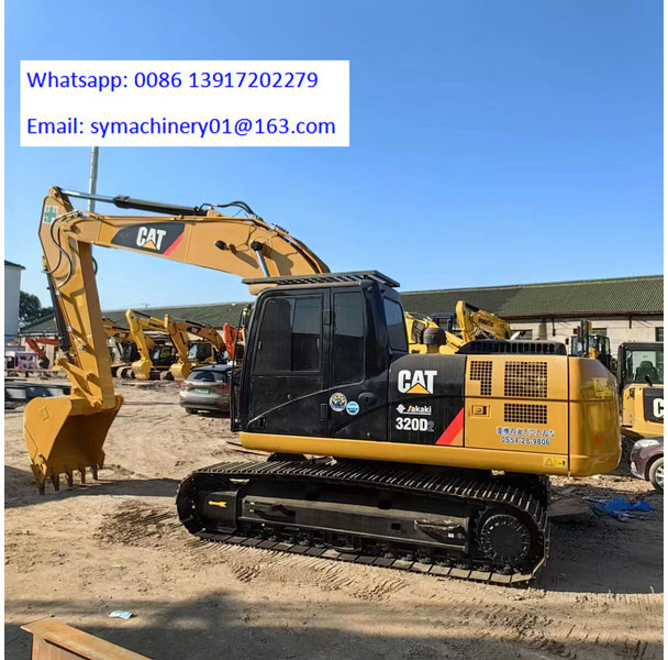 Caterpillar 320D2 - Lánctalpas kotró: 1 kép. Caterpillar 320D2 - Lánctalpas kotró: 1 kép.