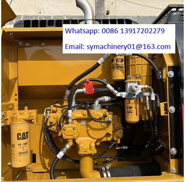 Lánctalpas kotró Caterpillar 320D2L: 15 kép.
