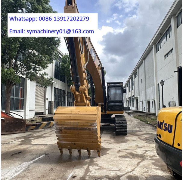 Caterpillar 329D2L - Lánctalpas kotró: 3 kép. Caterpillar 329D2L - Lánctalpas kotró: 3 kép.