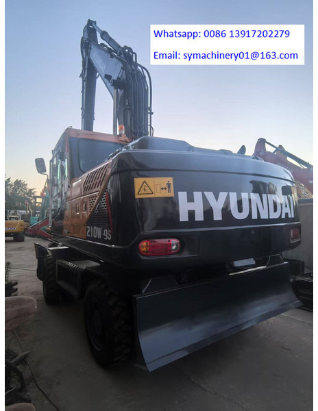 Hyundai R210W-9S - Gumikerekes kotró: 1 kép. Hyundai R210W-9S - Gumikerekes kotró: 1 kép.