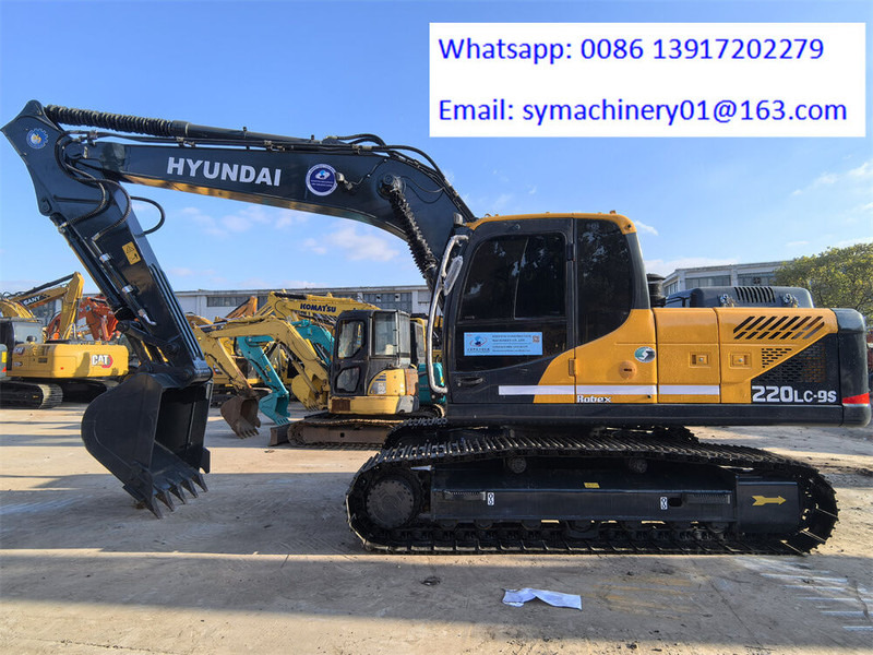 Hyundai R220LC-9S - Lánctalpas kotró: 1 kép. Hyundai R220LC-9S - Lánctalpas kotró: 1 kép.
