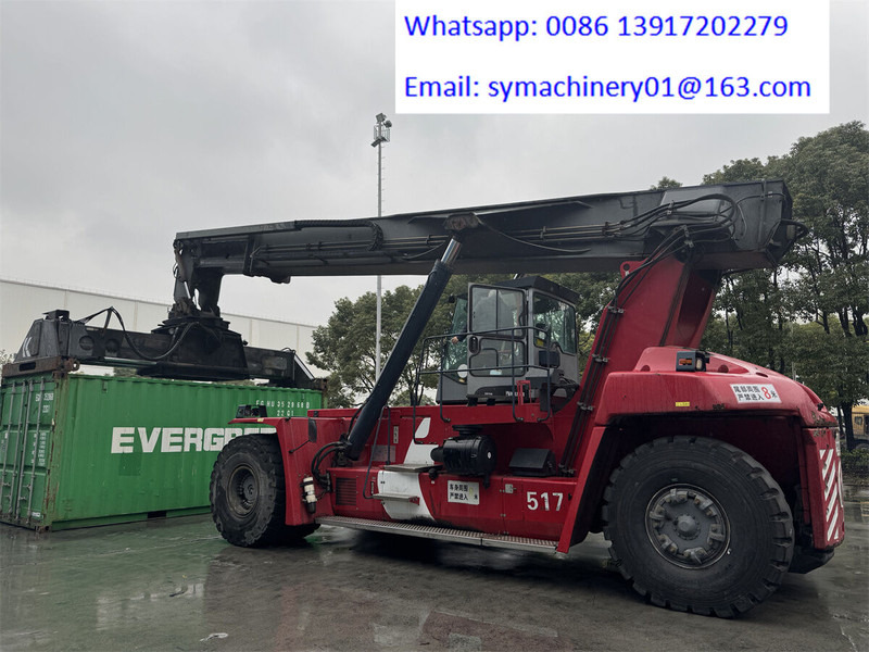 Kalmar DRF450-60S5K - Konténerrakodó: 4 kép. Kalmar DRF450-60S5K - Konténerrakodó: 4 kép.