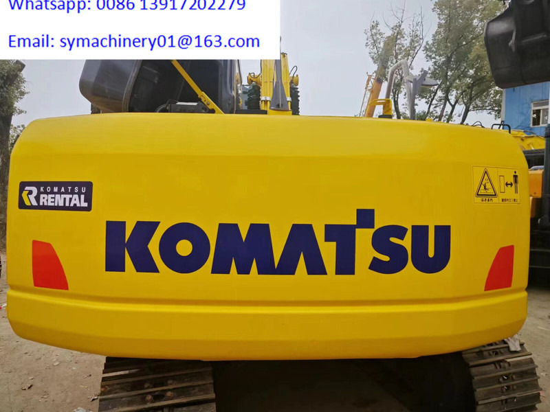 Lánctalpas kotró Komatsu PC130: 9 kép. Lánctalpas kotró Komatsu PC130: 9 kép.
