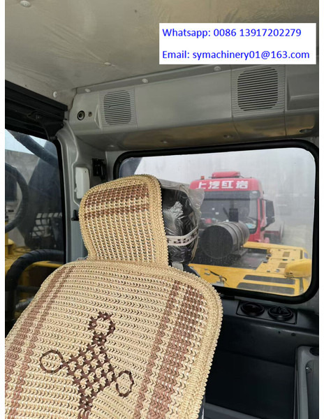 Komatsu PC360 - Lánctalpas kotró: 5 kép. Komatsu PC360 - Lánctalpas kotró: 5 kép.