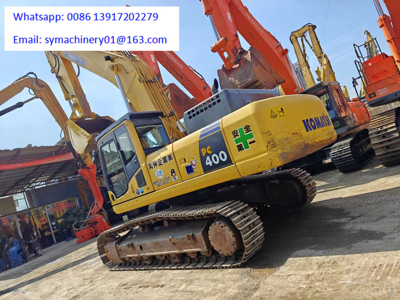 Komatsu PC400-8 - Lánctalpas kotró: 2 kép. Komatsu PC400-8 - Lánctalpas kotró: 2 kép.