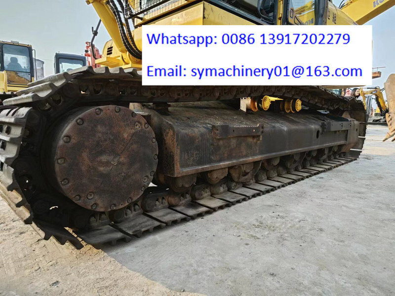 Komatsu PC400-8R - Lánctalpas kotró: 5 kép. Komatsu PC400-8R - Lánctalpas kotró: 5 kép.