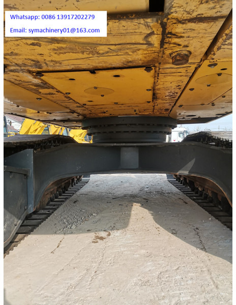 Komatsu PC400-8R - Lánctalpas kotró: 5 kép. Komatsu PC400-8R - Lánctalpas kotró: 5 kép.