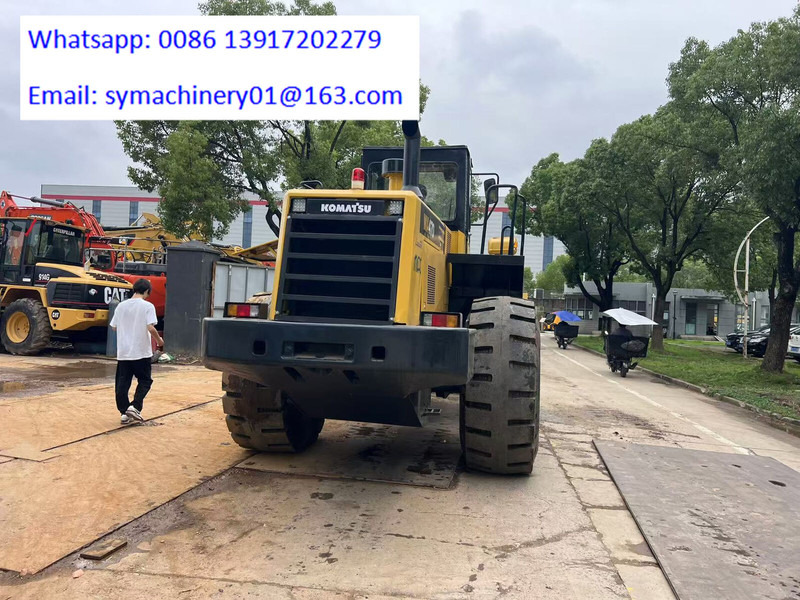Komatsu WA470 KOMATSU WA470-3 WA470-3 WA380-3 WA380-6 WA320-3 WA320 - Gumikerekes homlokrakodó: 4 kép. Komatsu WA470 KOMATSU WA470-3 WA470-3 WA380-3 WA380-6 WA320-3 WA320 - Gumikerekes homlokrakodó: 4 kép.