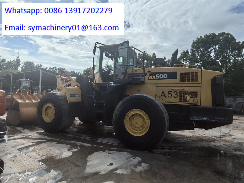 Komatsu WA500-6 WA500 WA600 WA470 - Gumikerekes homlokrakodó: 2 kép. Komatsu WA500-6 WA500 WA600 WA470 - Gumikerekes homlokrakodó: 2 kép.