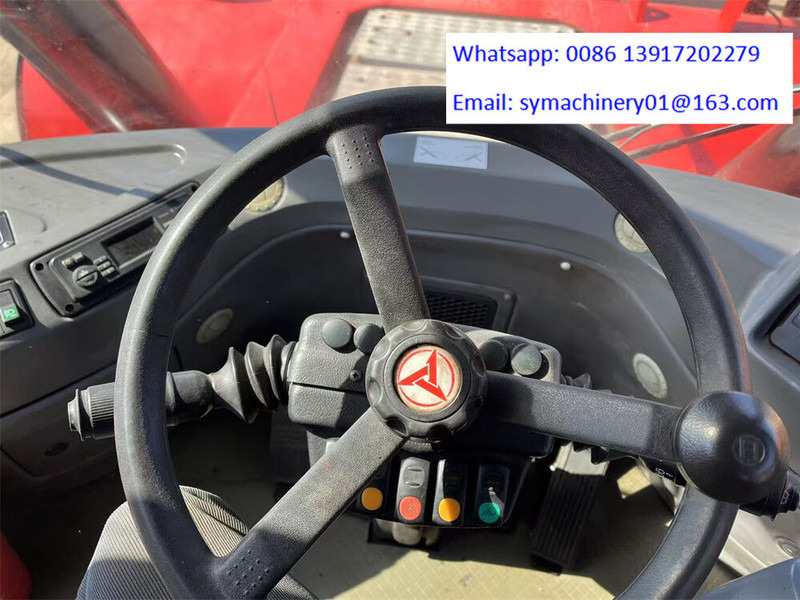Sany SRSC45C30 - Konténerrakodó: 3 kép. Sany SRSC45C30 - Konténerrakodó: 3 kép.