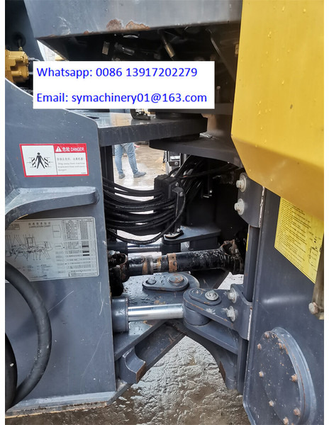 XCMG LW600KV - Gumikerekes homlokrakodó: 5 kép. XCMG LW600KV - Gumikerekes homlokrakodó: 5 kép.