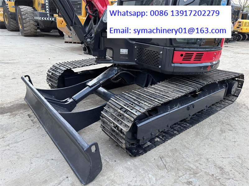 Yanmar Vio 55 - Minikotró: 4 kép. Yanmar Vio 55 - Minikotró: 4 kép.