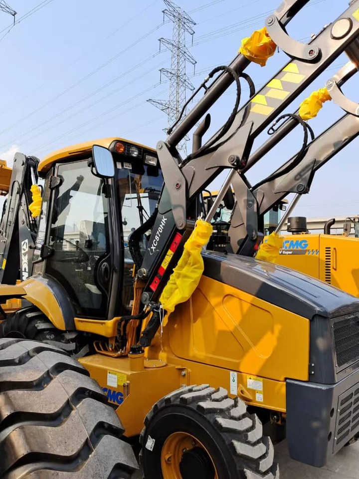 New XCMG XC870HK backhoe loader - Kotrórakodó: 3 kép. New XCMG XC870HK backhoe loader - Kotrórakodó: 3 kép.