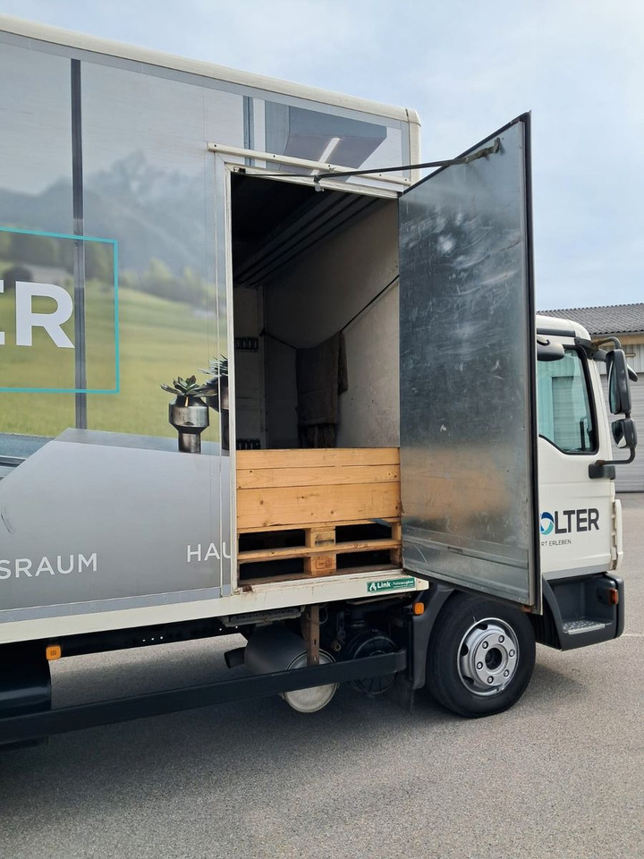 MAN TGL 8.180 Koffer mit LBW | Klima | Diff. | Tempo - Dobozos felépítményű teherautó: 5 kép. MAN TGL 8.180 Koffer mit LBW | Klima | Diff. | Tempo - Dobozos felépítményű teherautó: 5 kép.