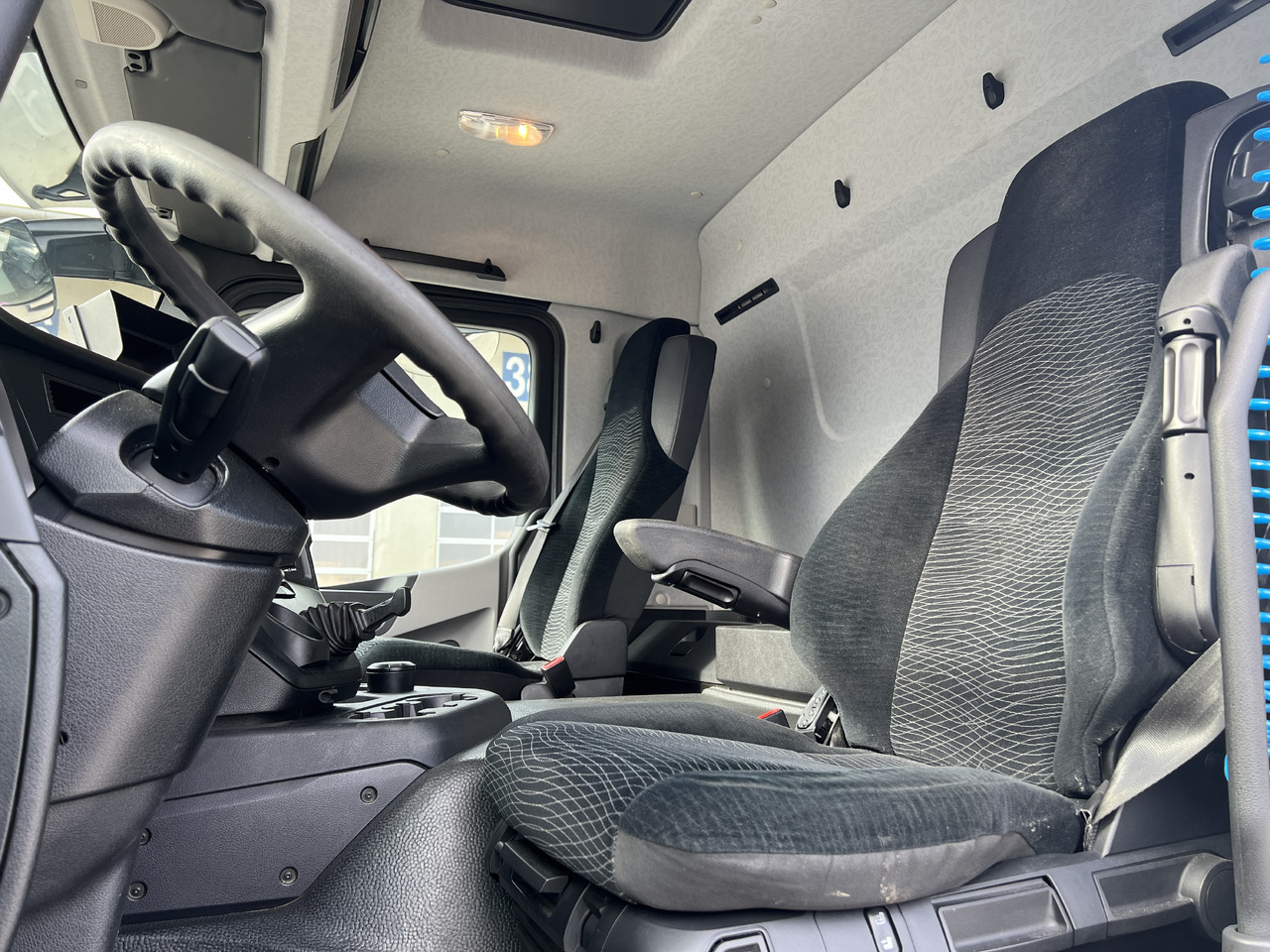 MERCEDES-BENZ Antos 25 40 | Standheizung | Klima | Liftachse lízing MERCEDES-BENZ Antos 25 40 | Standheizung | Klima | Liftachse: 11 kép.