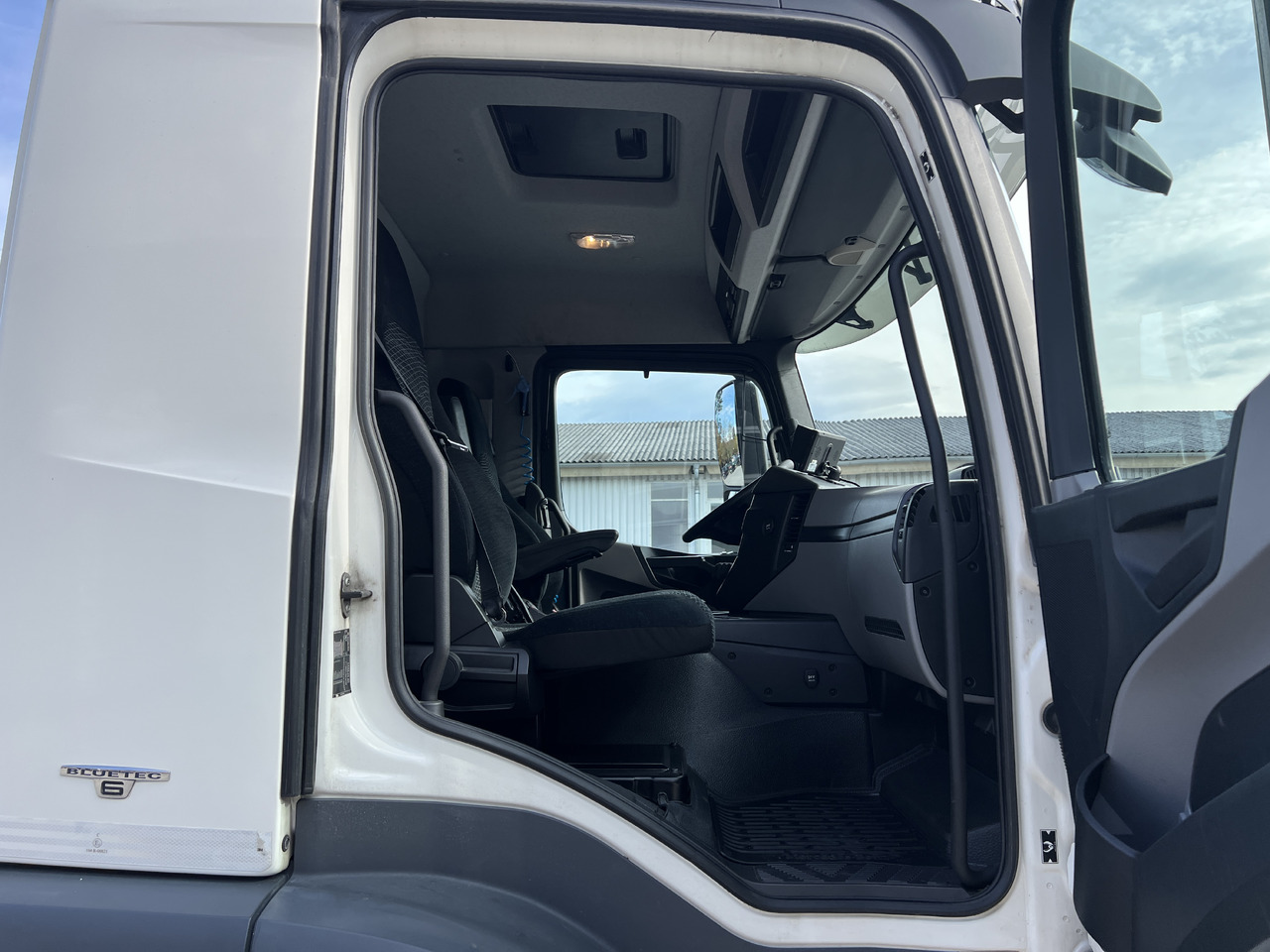 MERCEDES-BENZ Antos 25 40 | Standheizung | Klima | Liftachse lízing MERCEDES-BENZ Antos 25 40 | Standheizung | Klima | Liftachse: 21 kép.