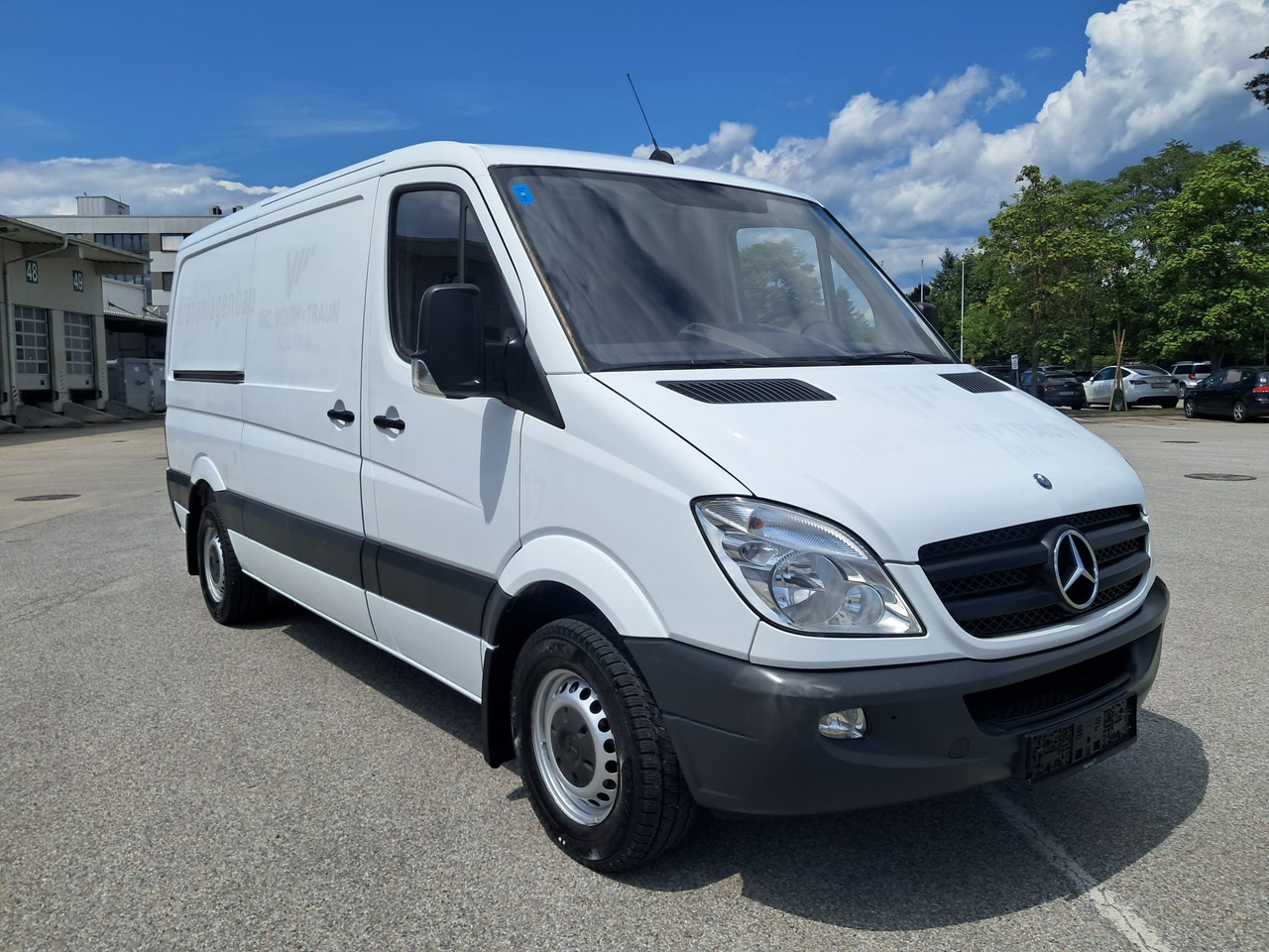 MERCEDES-BENZ Sprinter 316 | Werkstattwagen | Klima | Tempomat | - Furgon: 2 kép. MERCEDES-BENZ Sprinter 316 | Werkstattwagen | Klima | Tempomat | - Furgon: 2 kép.