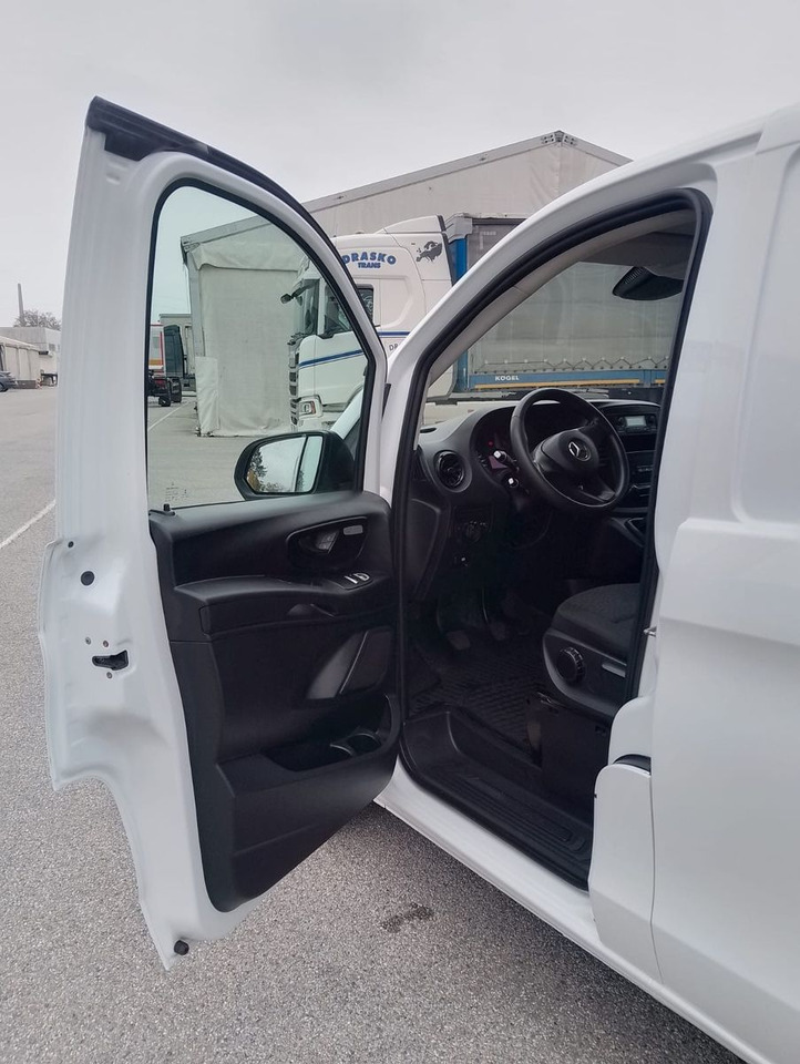 Furgon Mercedes-Benz VITO 116 CDI: 7 kép.