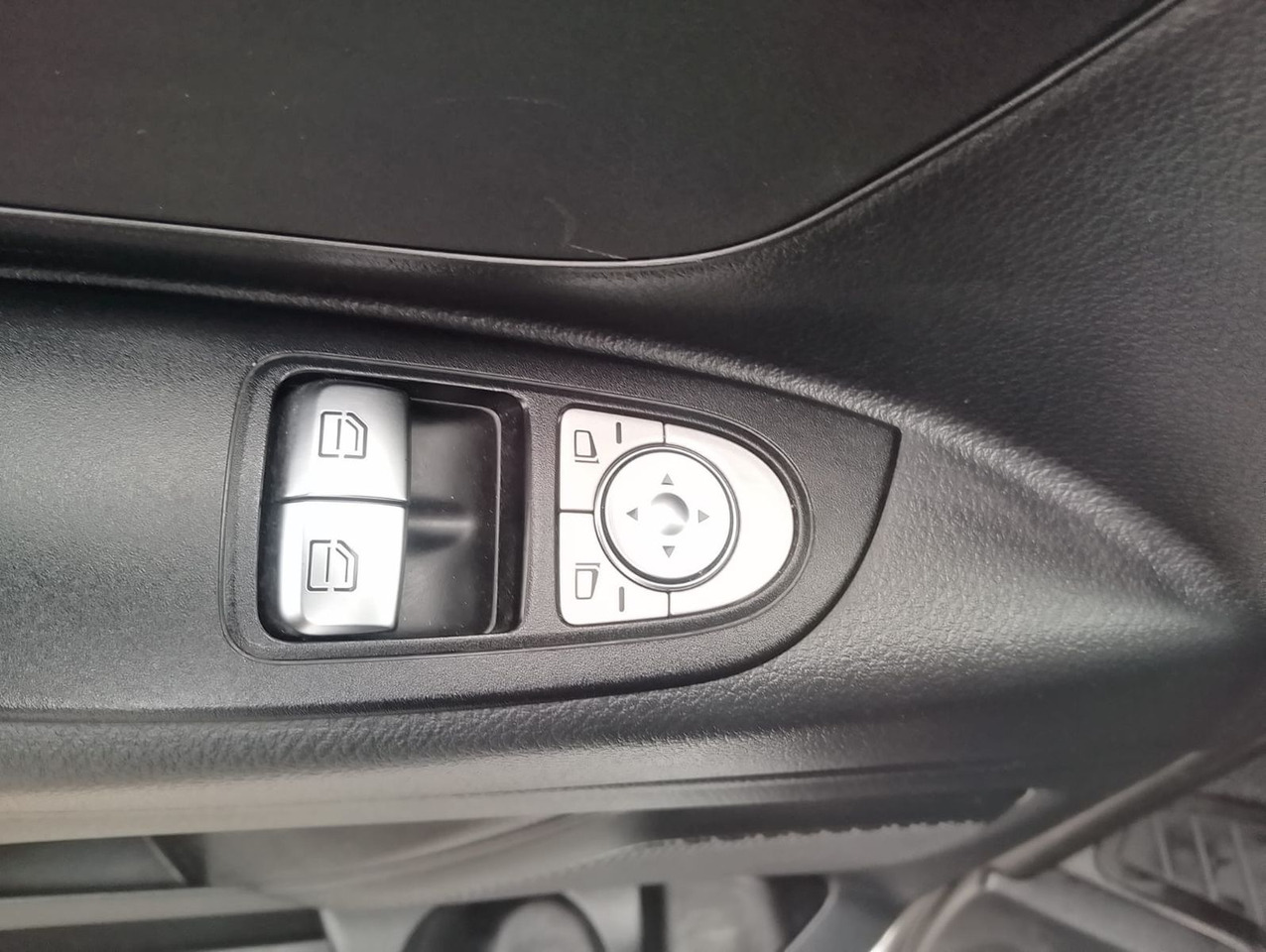 Furgon Mercedes-Benz VITO 116 CDI: 12 kép.
