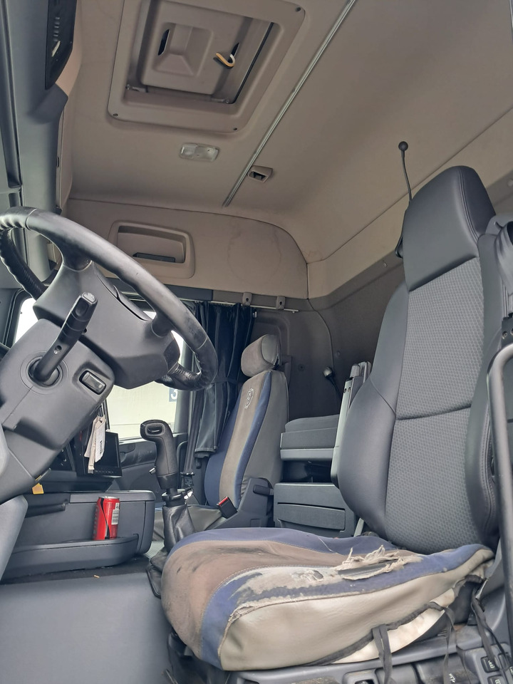 Rönkszállító teherautó, Darus autó SCANIA G 490 6x6 Blatt-Blatt | Klima | Schaltgetriebe | Euro 6 | Penz-Kran 12Z |: 17 kép.