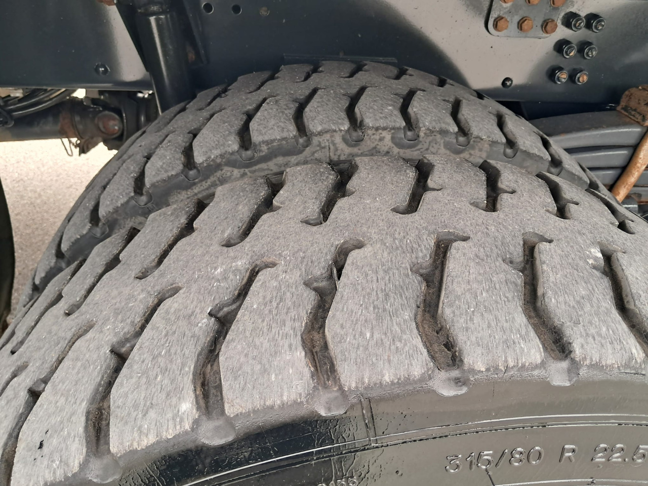 Rönkszállító teherautó, Darus autó SCANIA G 490 6x6 Blatt-Blatt | Klima | Schaltgetriebe | Euro 6 | Penz-Kran 12Z |: 32 kép.