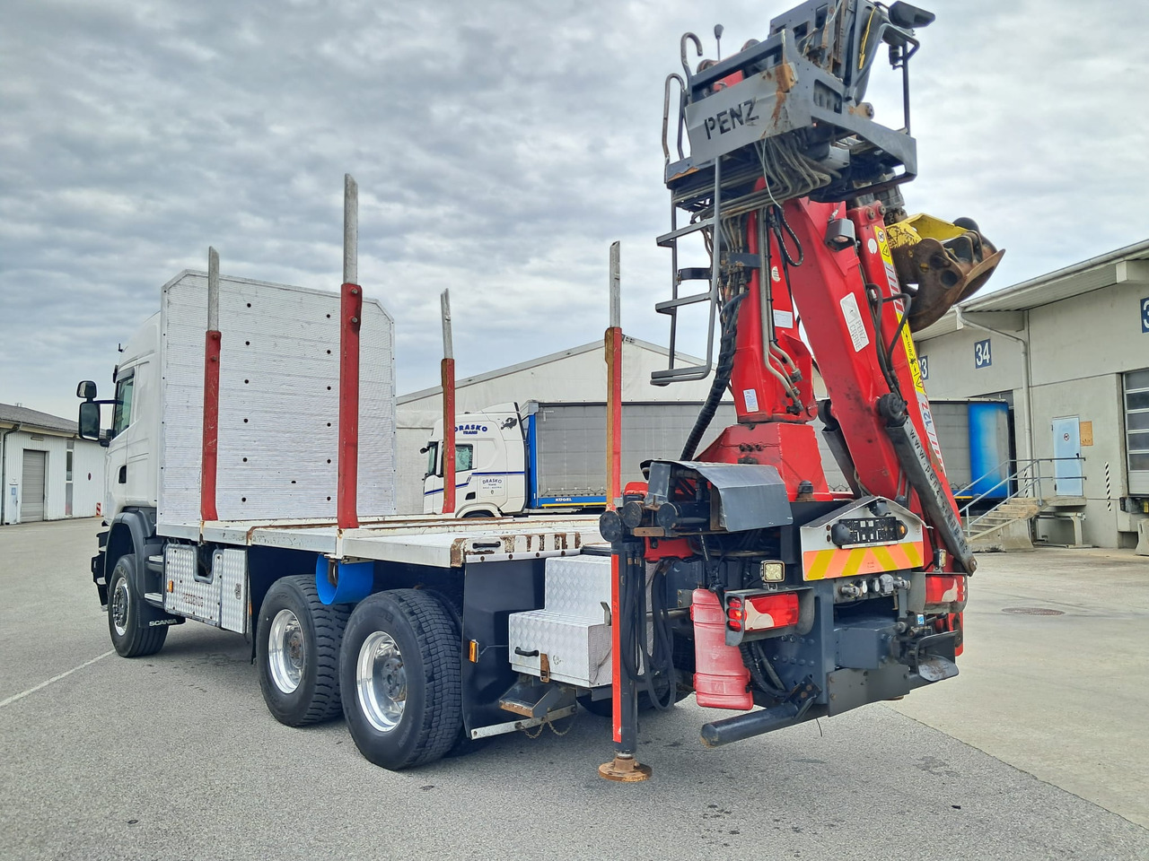 Rönkszállító teherautó, Darus autó SCANIA G 490 6x6 Blatt-Blatt | Klima | Schaltgetriebe | Euro 6 | Penz-Kran 12Z |: 6 kép.