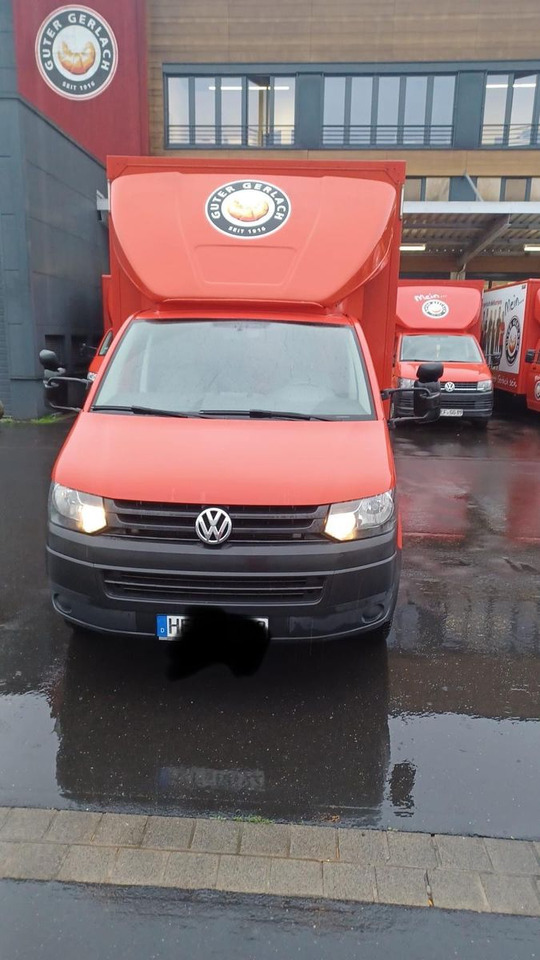 Volkswagen T5 2.0tdi mit Rampe 3ACHSER Tandemachse - Dobozos kisteherautó: 3 kép. Volkswagen T5 2.0tdi mit Rampe 3ACHSER Tandemachse - Dobozos kisteherautó: 3 kép.
