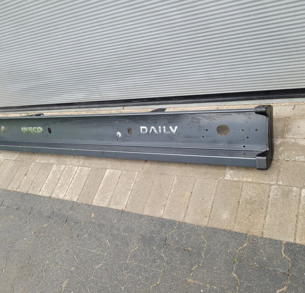 BELKA TYŁ ZDERZAK IVECO DAILY 5802852176 196CM - Lökhárító - Kisteherautó: 3 kép. BELKA TYŁ ZDERZAK IVECO DAILY 5802852176 196CM - Lökhárító - Kisteherautó: 3 kép.