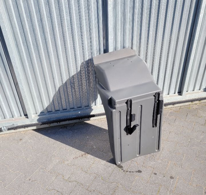 BLOTNIK MAN TGM LH NOWY ORYGINAL0 81.61210.0541/0547 - Sárvédő - Teherautó: 1 kép. BLOTNIK MAN TGM LH NOWY ORYGINAL0 81.61210.0541/0547 - Sárvédő - Teherautó: 1 kép.