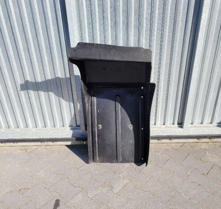 BLOTNIK MAN TGM LH NOWY ORYGINAL0 81.61210.0541/0547 - Sárvédő - Teherautó: 2 kép. BLOTNIK MAN TGM LH NOWY ORYGINAL0 81.61210.0541/0547 - Sárvédő - Teherautó: 2 kép.