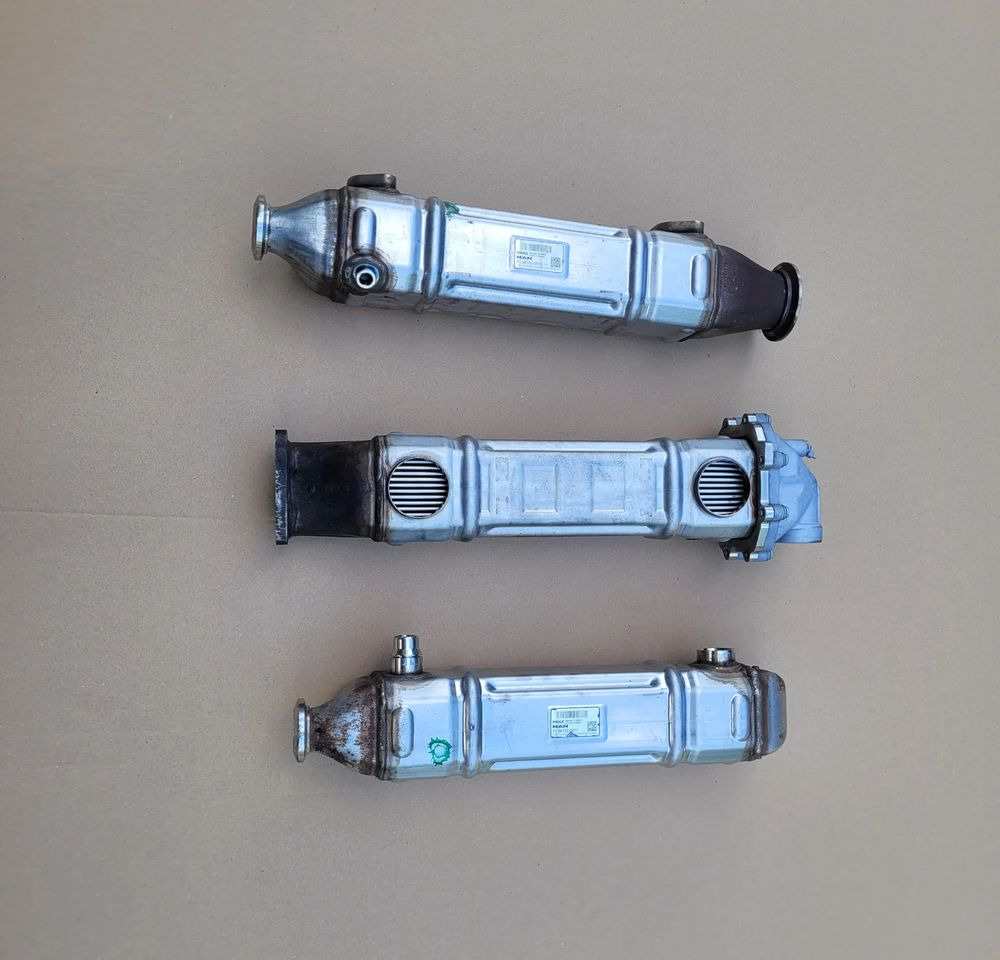 CHŁODNICA EGR MAN TGX TGS TGM ORYGINAŁ 51.08152-5013 , 51.08152-5011 CHWALIM116 - EGR hűtő - Teherautó: 1 kép. CHŁODNICA EGR MAN TGX TGS TGM ORYGINAŁ 51.08152-5013 , 51.08152-5011 CHWALIM116 - EGR hűtő - Teherautó: 1 kép.