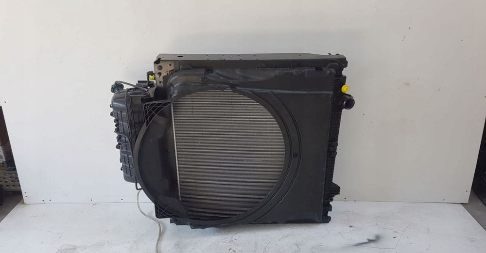 CHŁODNICE MAN TGS E6. MAHLE NOWY ORYGINAŁ 82CM. - Katalizátor: 3 kép. CHŁODNICE MAN TGS E6. MAHLE NOWY ORYGINAŁ 82CM. - Katalizátor: 3 kép.