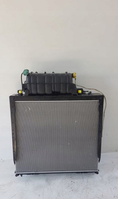 CHŁODNICE MAN TGS E6. MAHLE NOWY ORYGINAŁ 82CM. - Katalizátor: 2 kép. CHŁODNICE MAN TGS E6. MAHLE NOWY ORYGINAŁ 82CM. - Katalizátor: 2 kép.